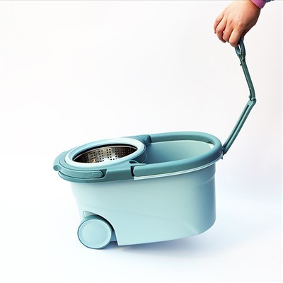 Περιστρεφόμενη σφουγγαρίστρα 360